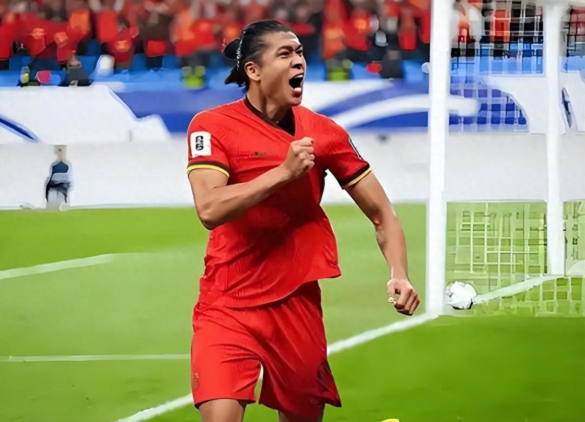 邵佳一国足3月份集训名单预测，6位王牌成免检国脚，李昊领衔