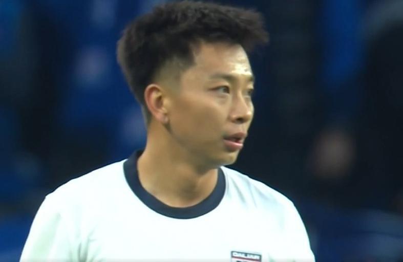 跑不动了!周定洋又下滑了 三队门将拉胯了 大连一将亲手砸了饭碗